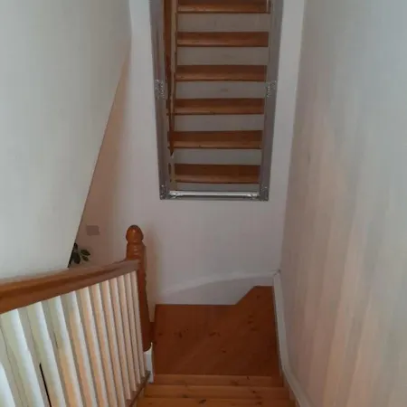 Double Bed In Loft Space With En Homestay *